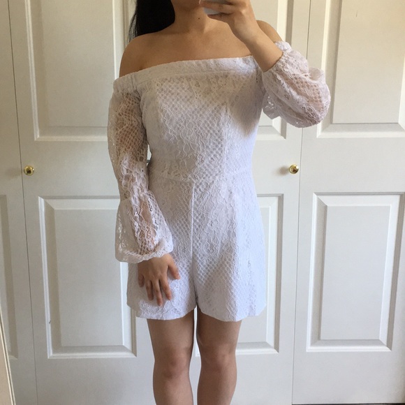 Guess - White Lace Off The Shoulder Romper - Picture 3 of 8